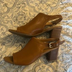 Franco sarto 8.5 tan slingback